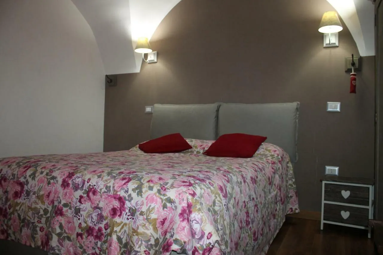Holiday home A Due Passi Dal Duomo Villa Naples Italy